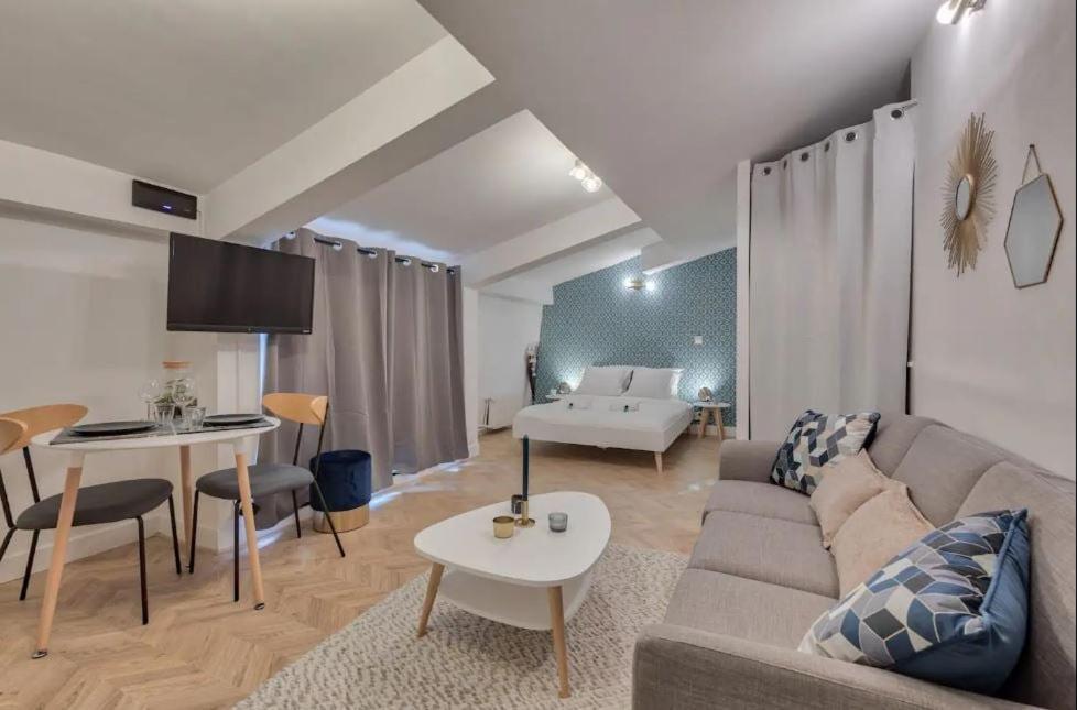 Appartement Renove Proche Arc Triomphe - 2P Paryż Zewnętrze zdjęcie